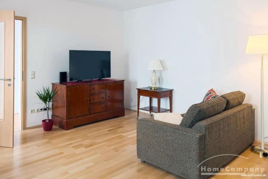 Apartment In Der Strohsackpassage - Zentrum Hbf Oper Leipzig Eksteriør billede